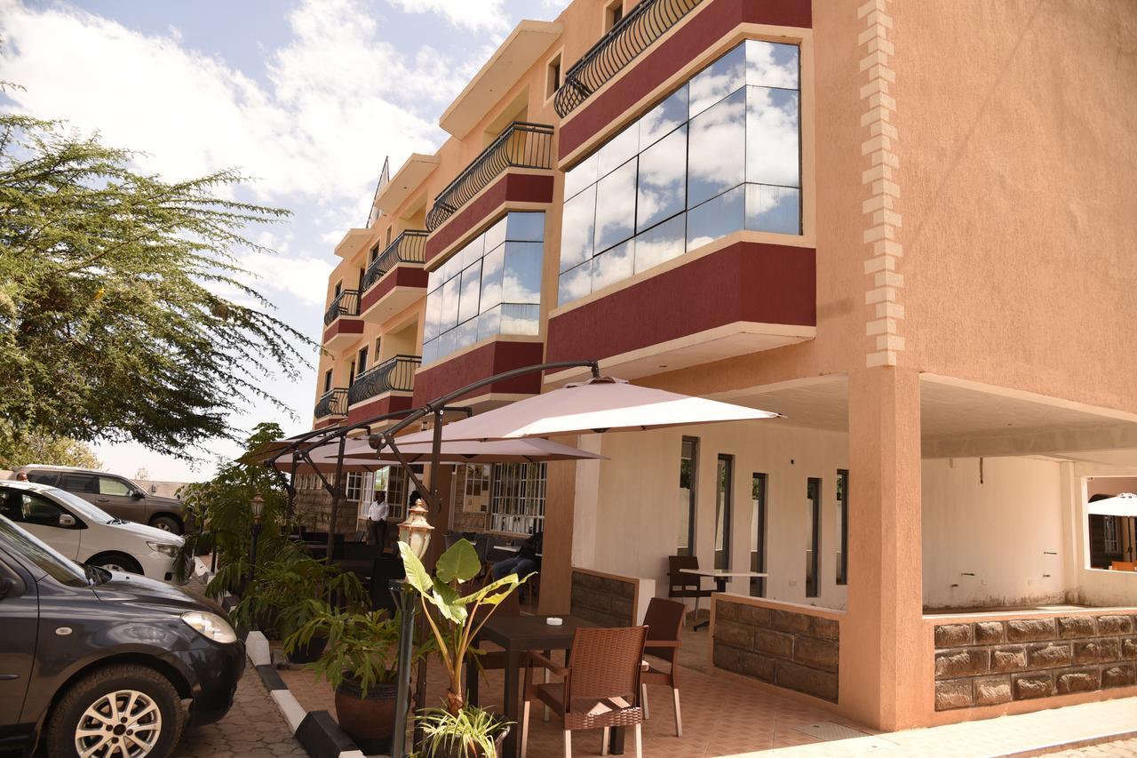 Mara Frontier Hotel Narok Экстерьер фото