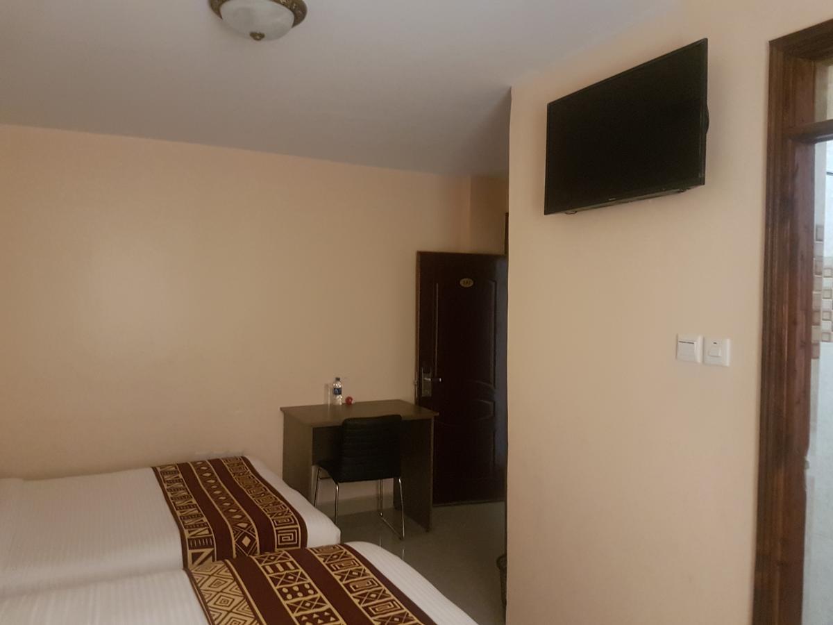 Mara Frontier Hotel Narok Экстерьер фото