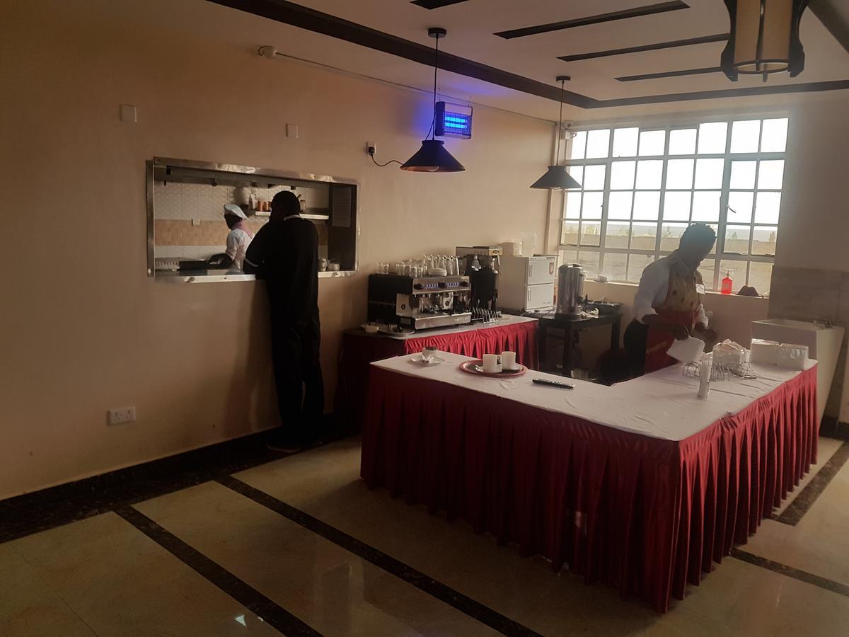 Mara Frontier Hotel Narok Экстерьер фото