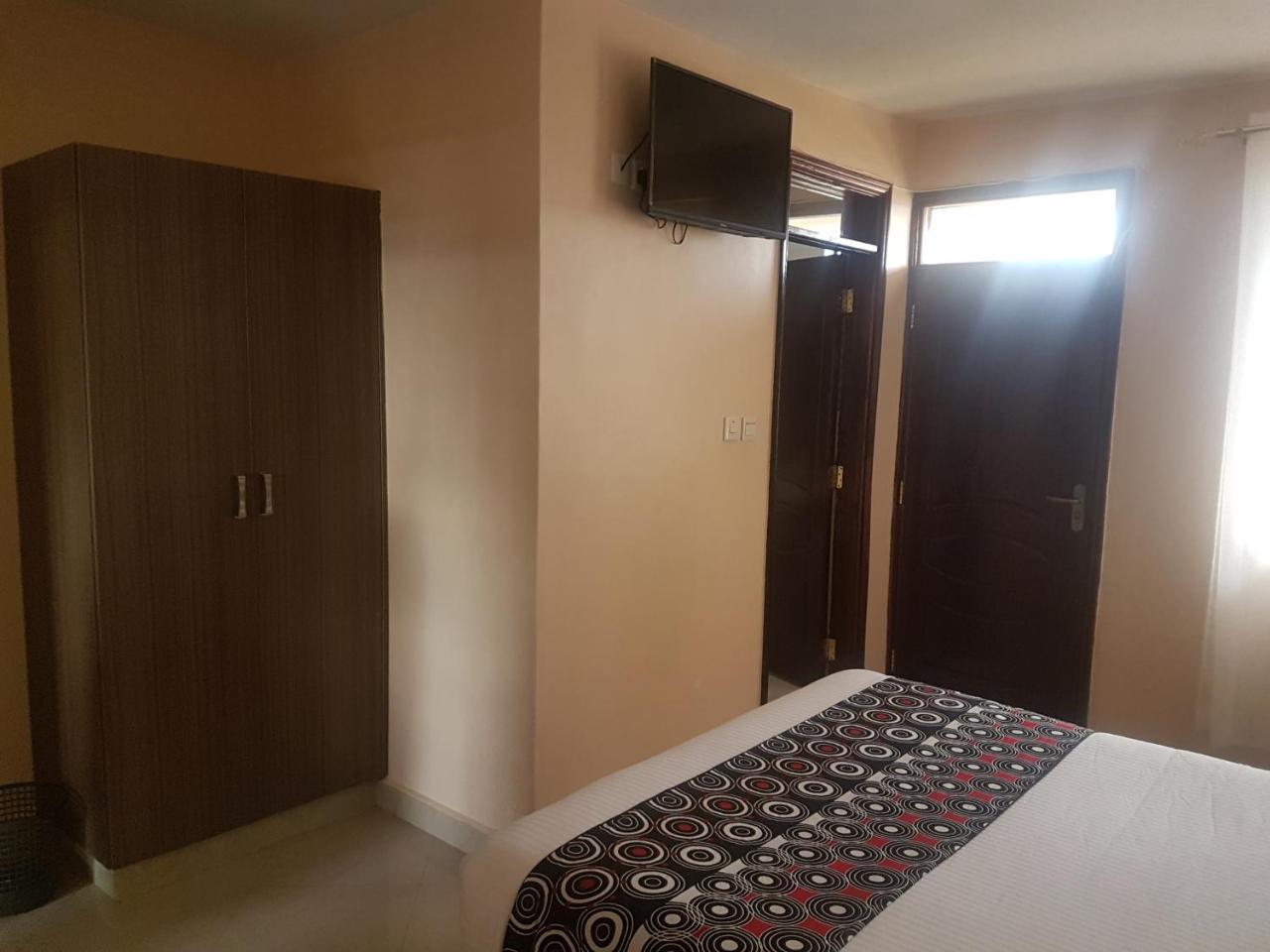 Mara Frontier Hotel Narok Экстерьер фото